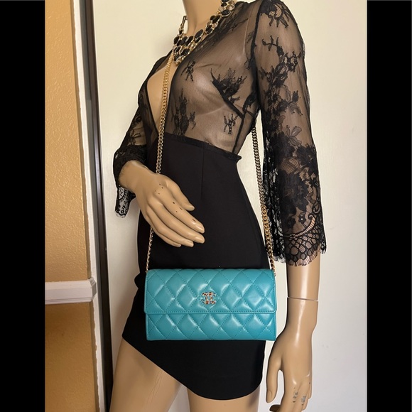 💎VERY RARE 💎 Chanel classic Flap. WOC - Picture 2 of 16